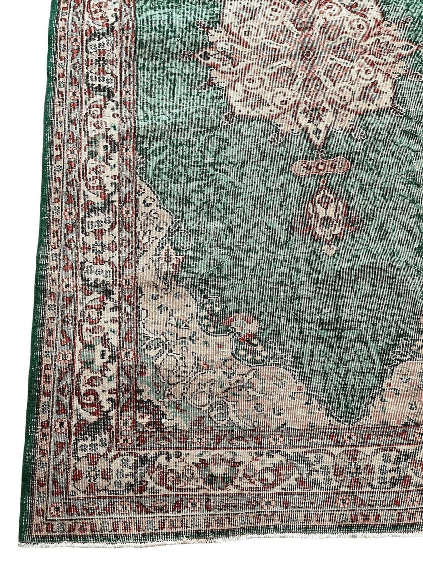 Vintage Turkish Oushak Rug | 9’ 1