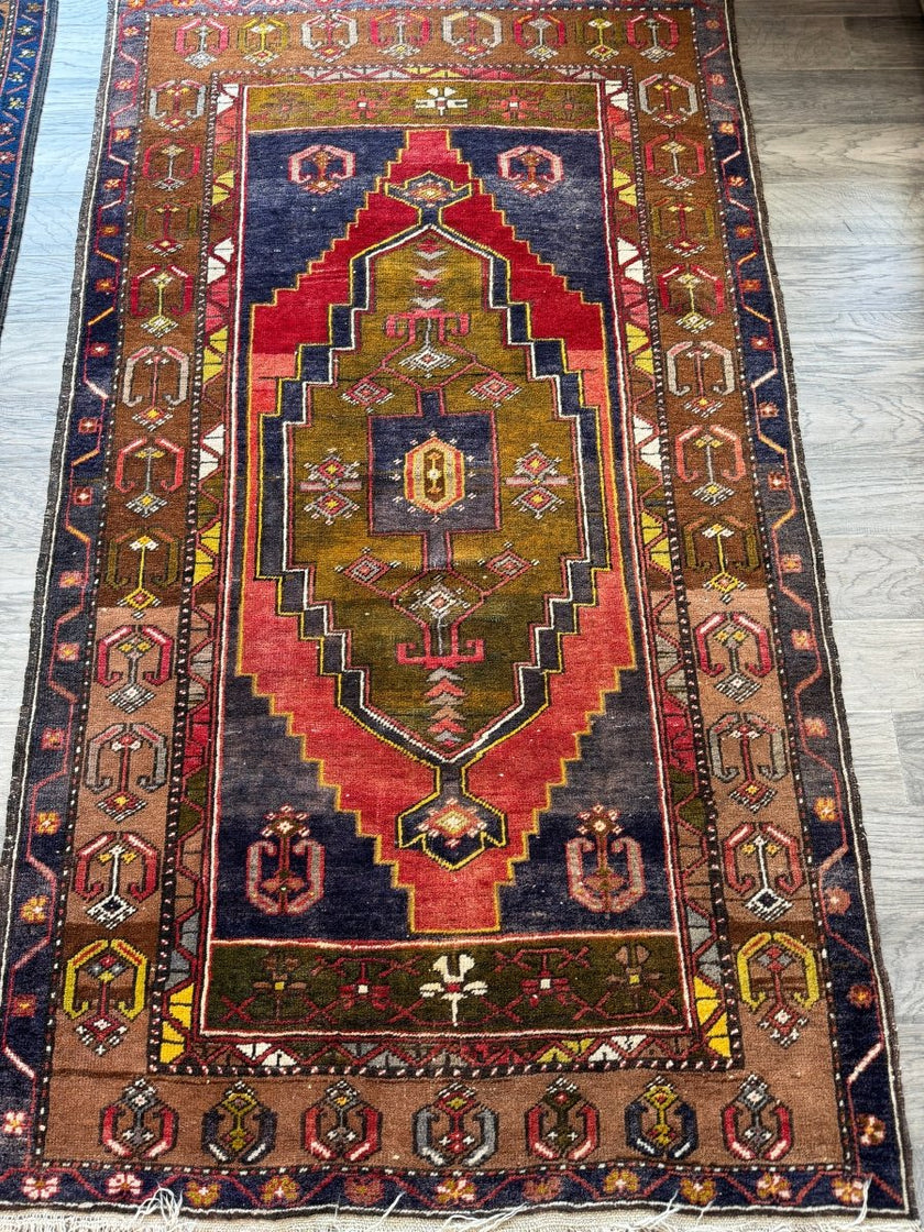 Turkish Yahyali Rug | 3' 8