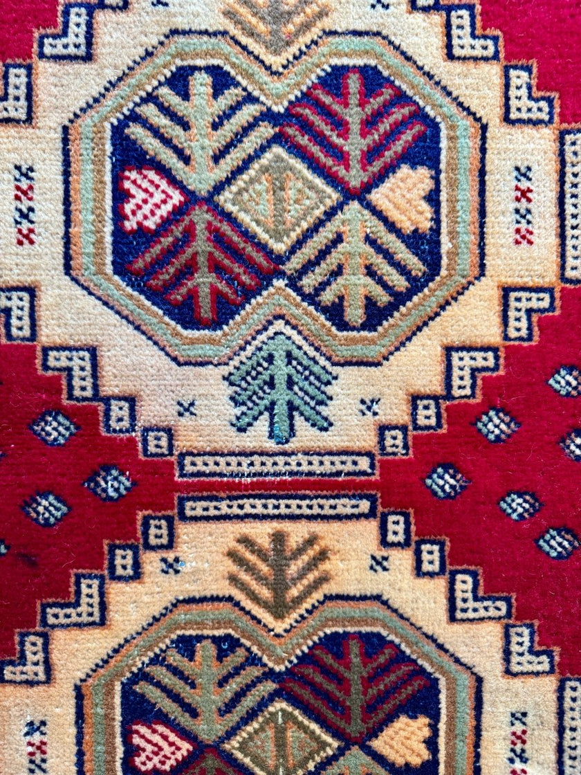 Turkmen Mini Rug | 1' 5