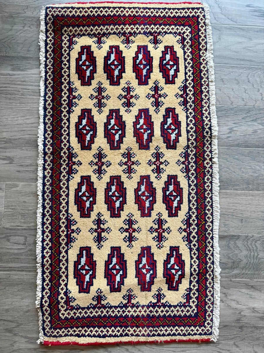 Turkmen Mini Rug | 1' 7