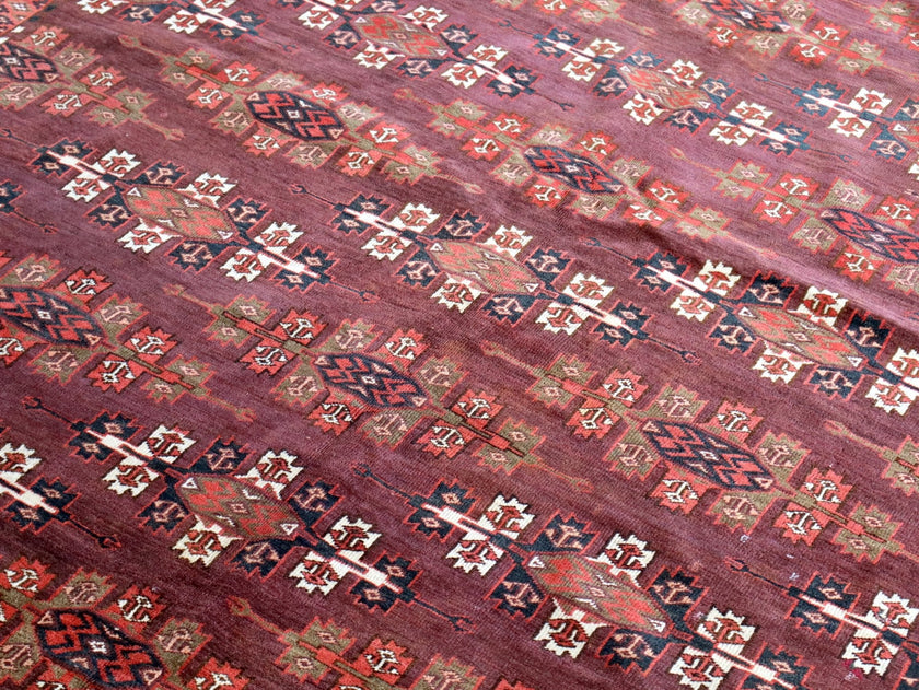 Turkmen Yomut Rug | 6' 10