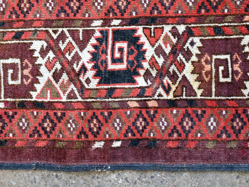 Turkmen Yomut Rug | 6' 10