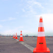 VEVOR Safety Cones Traffic Cones 6 x 28