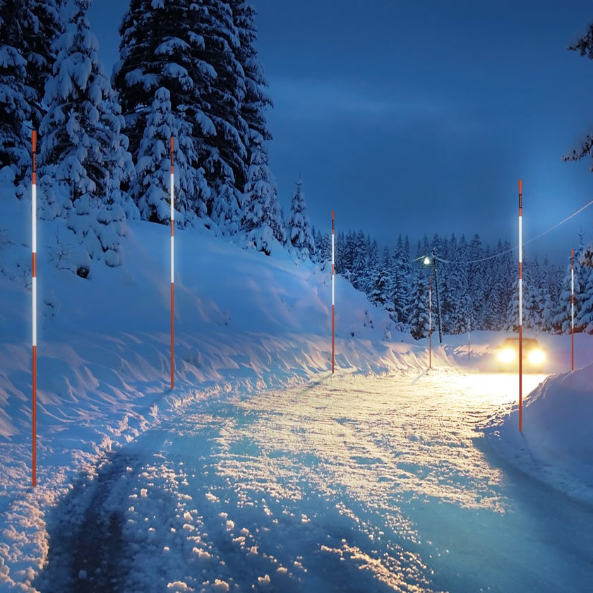 VEVOR Driveway Markers, 50 PCS 48 inch, 0.31 inch Diameter, Orange Fiberglass Poles Snow Stakes with Reflective Tape, 12