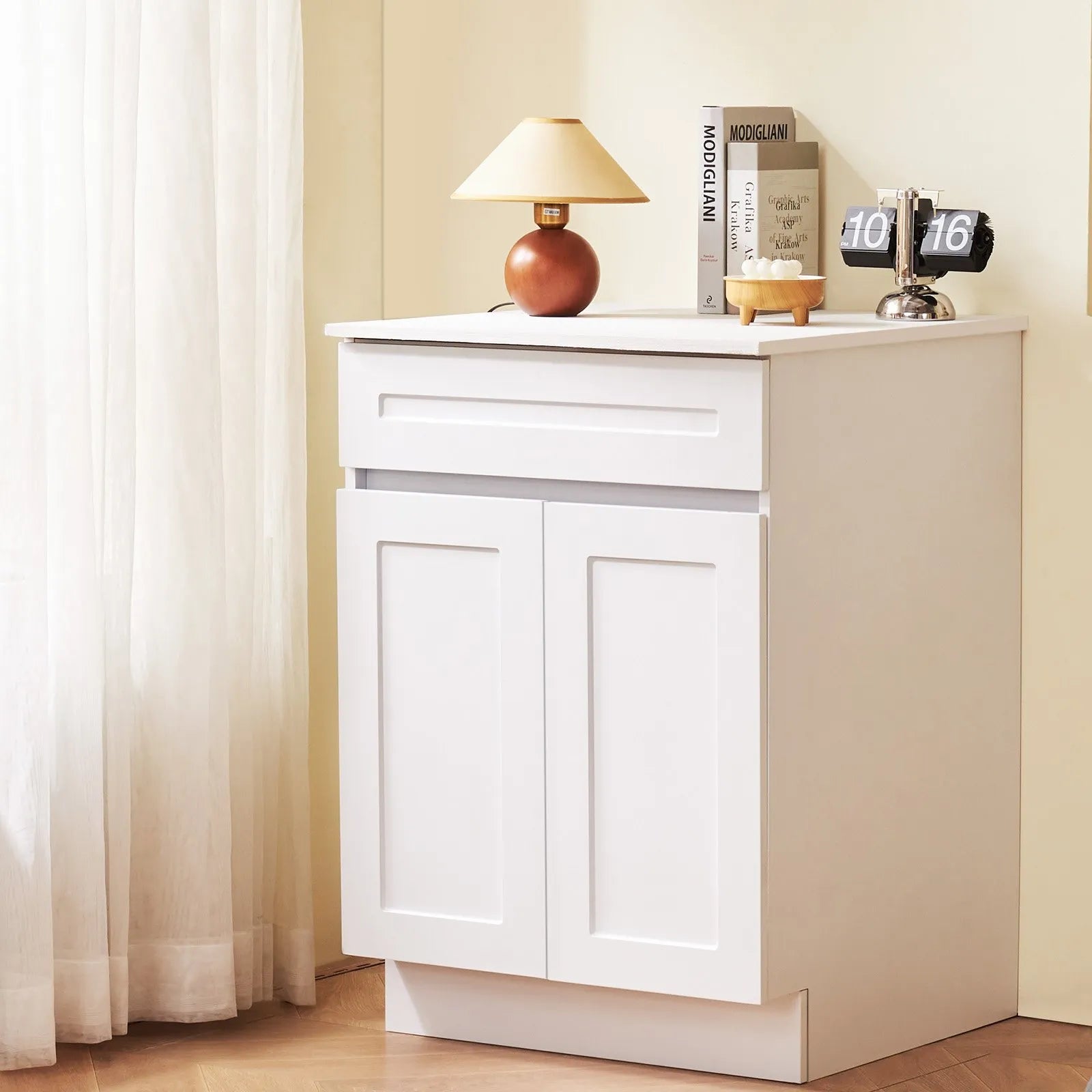 VEVOR Shaker Base Cabinet 24