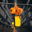 VEVOR 1 Ton Electric Chain Hoist, Single Phase 2200Lbs 10ft Lift Height with Electrical Hook, Mount Chain Hoist G80, Double Chain with Pendant Control 110V for Logistics, Factories and Agriculture