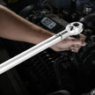 VEVOR Click Torque Wrench 3/4Inch Drive 100-600 lbf-ft/136-814N.m Dual-direction