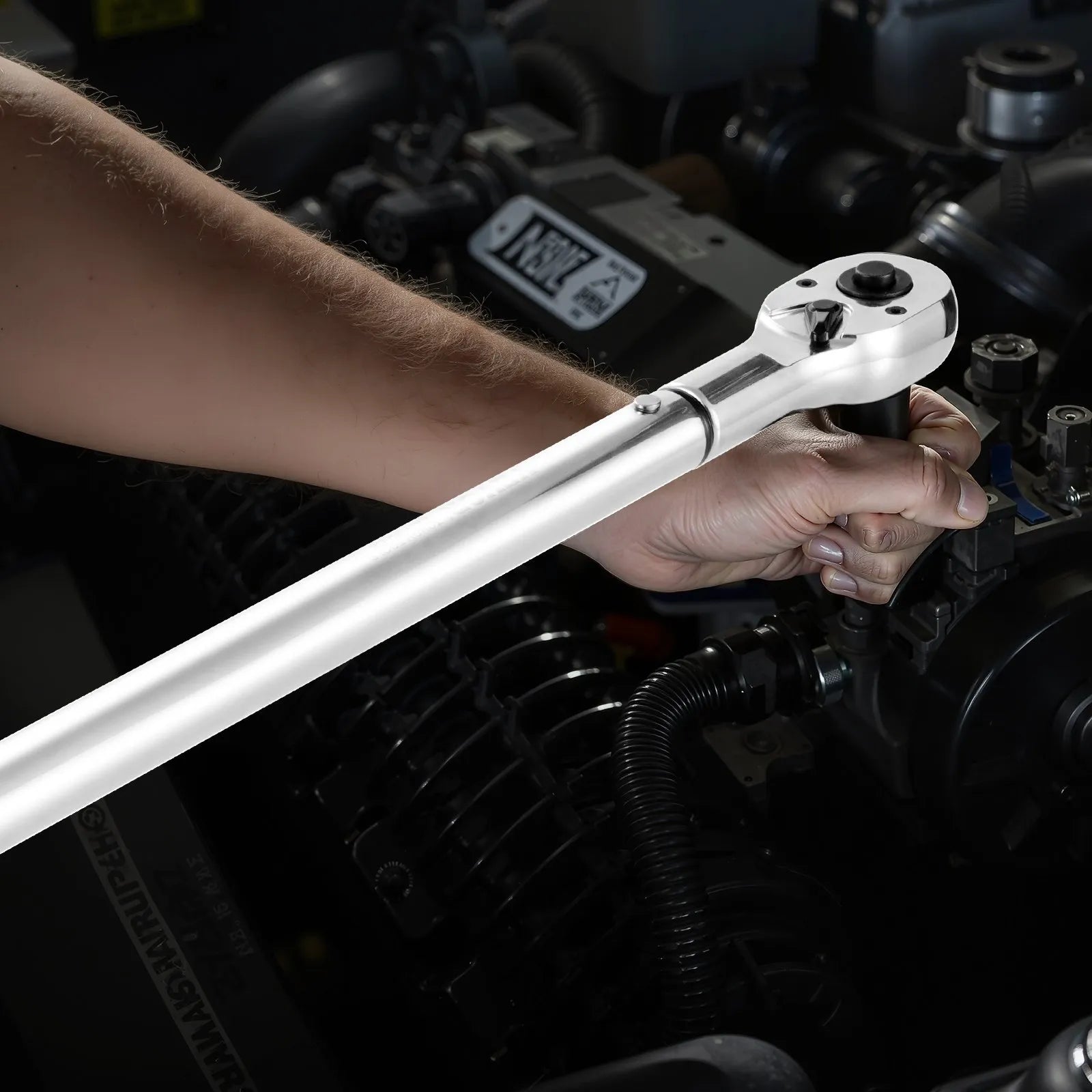 VEVOR Click Torque Wrench 3/4Inch Drive 100-600 lbf-ft/136-814N.m Dual-direction