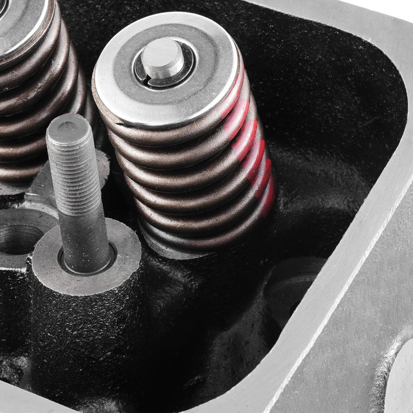 VEVOR Engine Cylinder Head Assembly Replacement Iron for CHEVROLET ESCALADE GMC