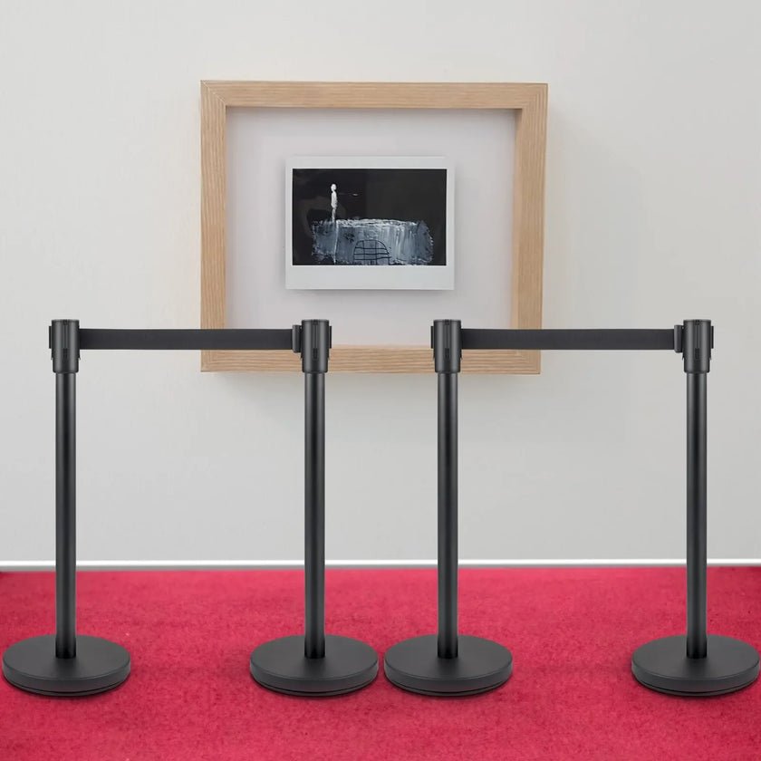 VEVOR Crowd Control Stanchion Stanchion Set 4 Pieces with 6.6 ft/2 m Black Belt