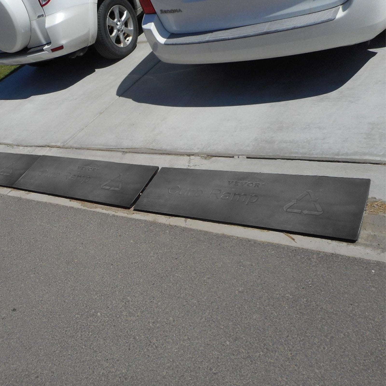 VEVOR Curb Ramp, 1 Pack Rubber Driveway Ramps, Heavy Duty 32000 lbs Weight Capacity Threshold Ramp, 2.6 inch High Curbside Bridge Ramps for Loading Dock Garage Sidewalk? Expandable Full Ramp Set