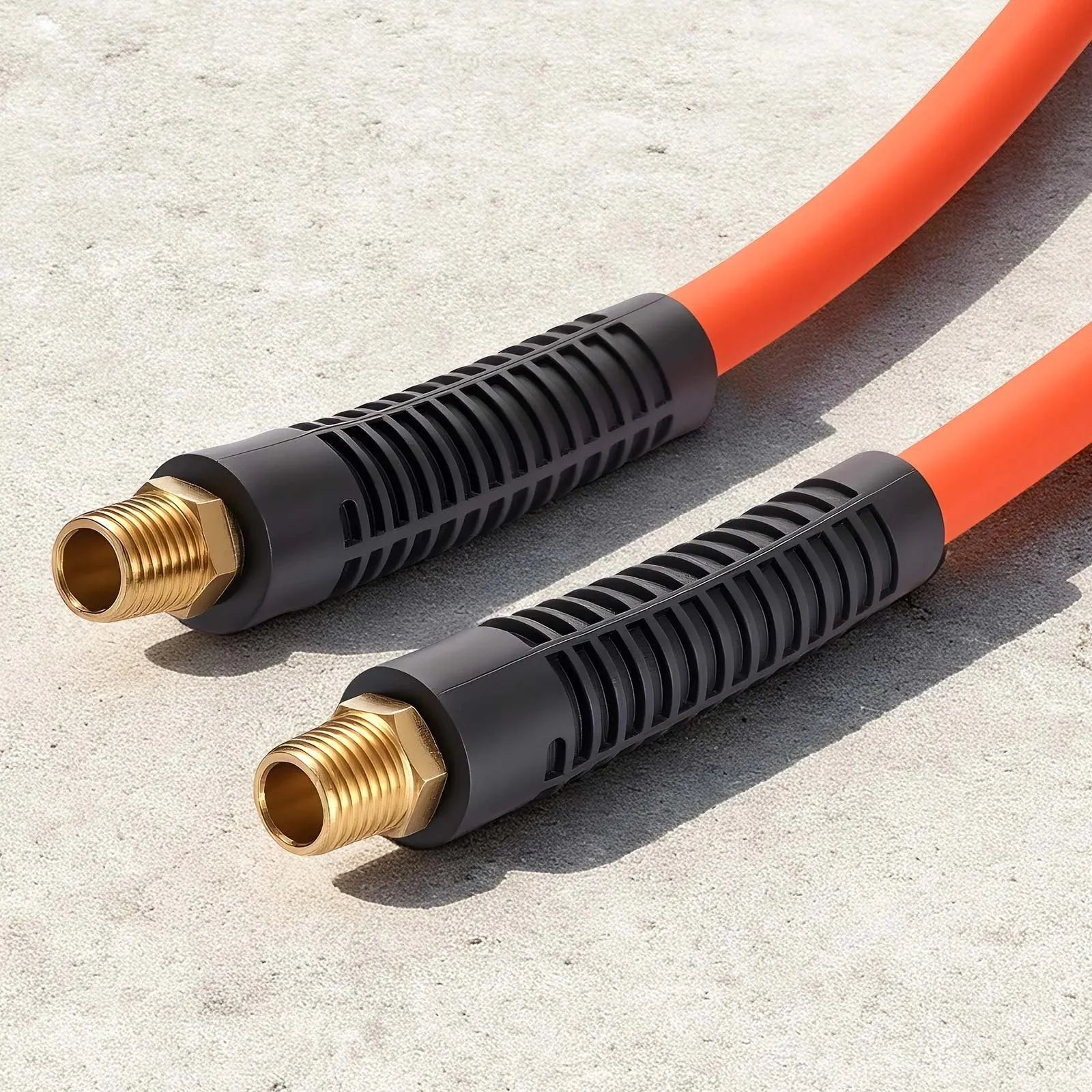 VEVOR Air Hose, 3/8'' x 25ft Hybrid Air Hose, Lightweight, Kink Resistant, Pneumatic Hoses with 1/4 inch Solid Brass Male Fitting, Three-Layer Hybrid Material, 300 PSI, All-Weather Flexibility, Orange