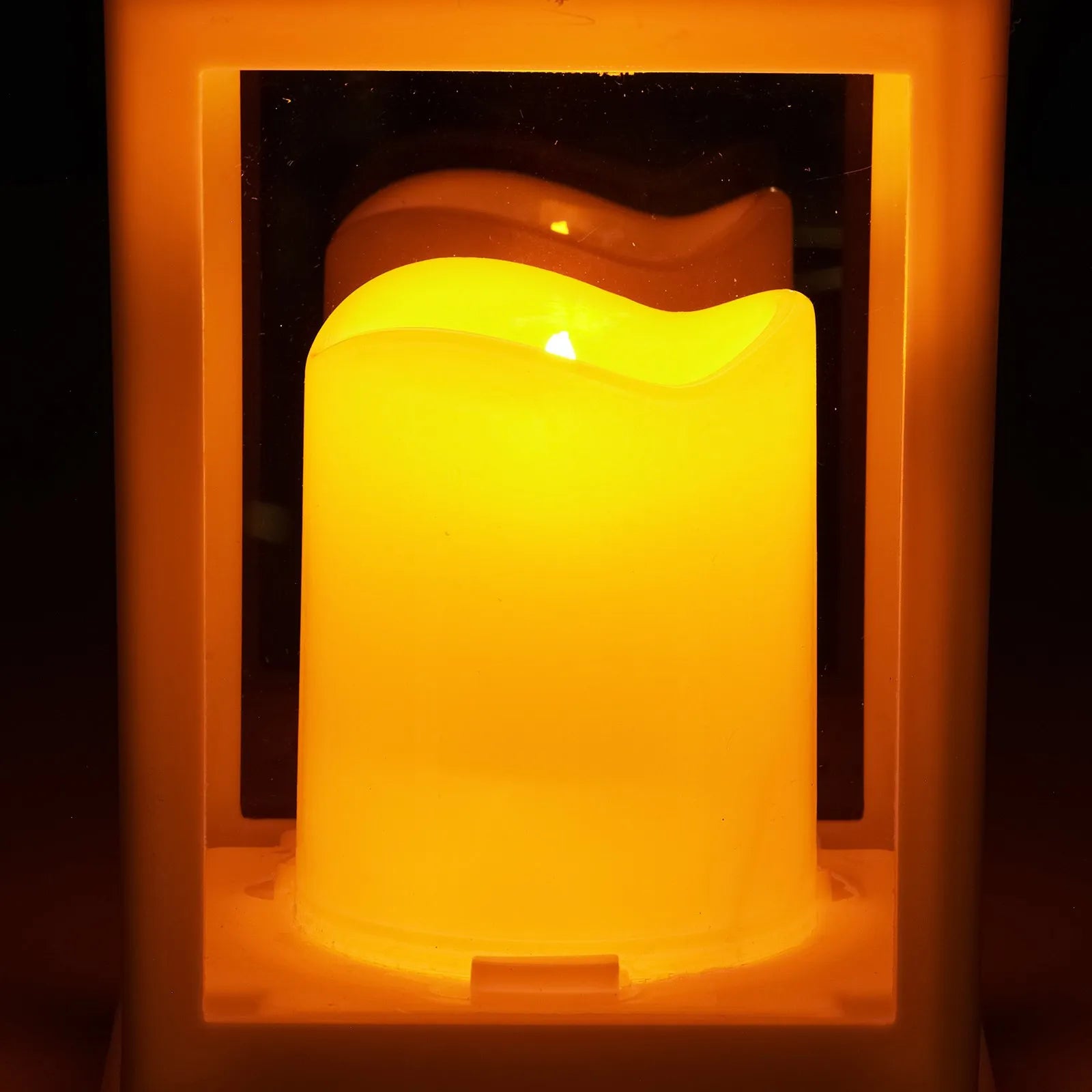 12-Piece Decorative LED Candle Lantern Set – White Flameless Hanging Lanterns with Flickering Warm Light