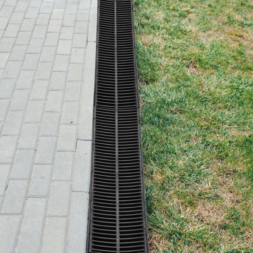 VEVOR Drainage Trench Driveway Channel Drain Kit Plastic Grate-5.8