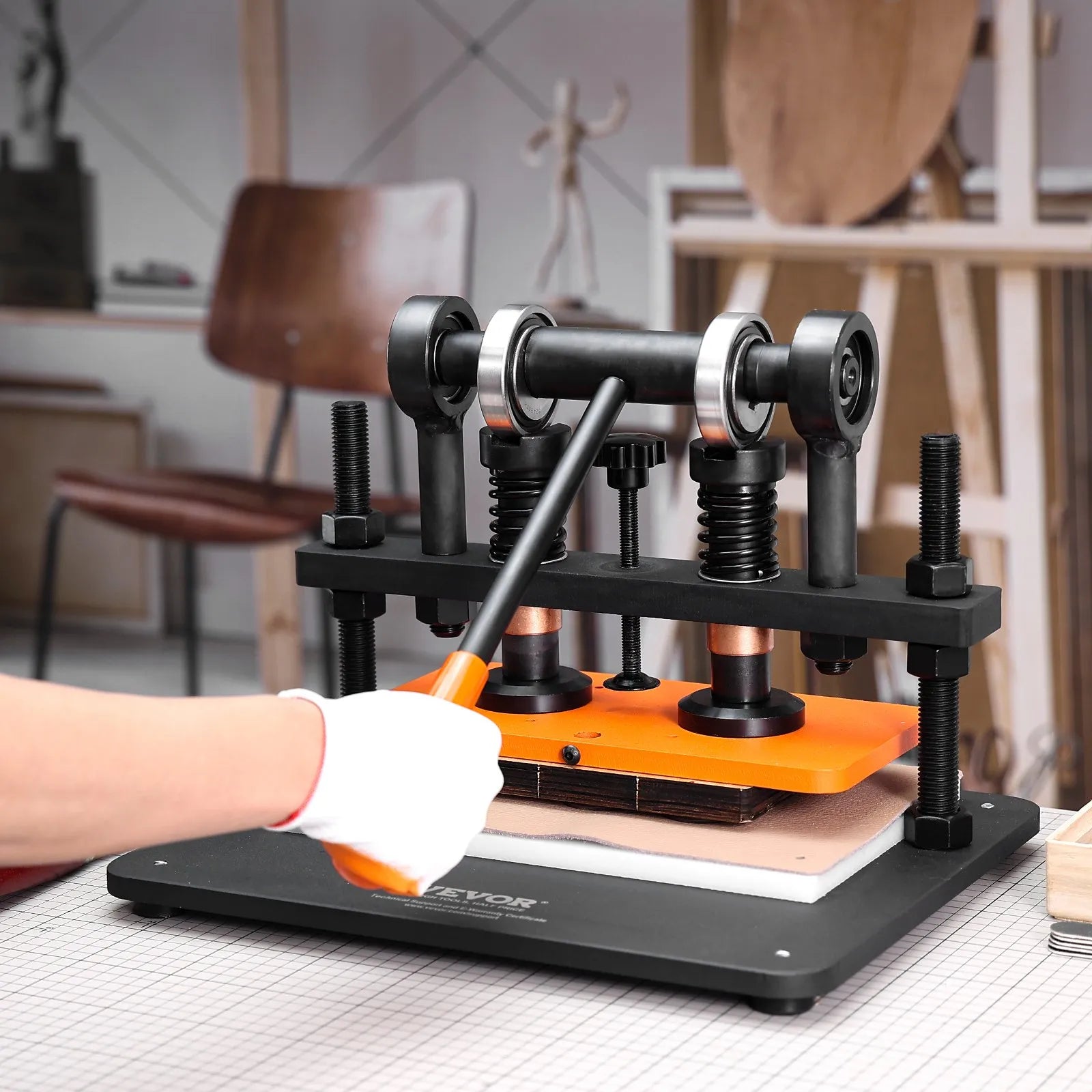VEVOR Leather Cutting Machine, 11 x 5.5 in Embossing Plate Manual Die Cutter, 0.47 in Pressure Stroke Leather Embossing Machine, Dual Guide Shafts Die Cut Machine for Various of Materials