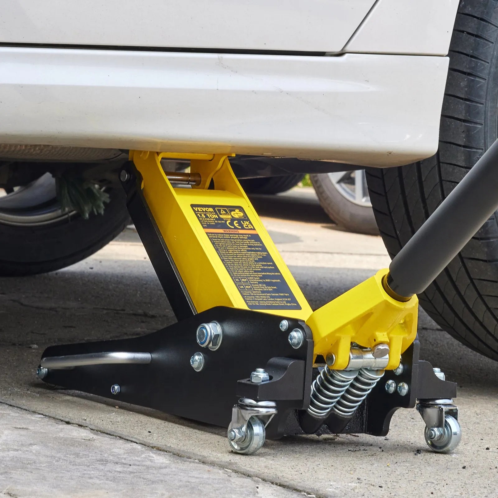 VEVOR Floor Jack, 1.5 Ton Low Profile Floor Jack, Aluminum and Steel Racing Floor Jack with Dual Pistons Quick Lift Pump, Floor Jack Lifting Range 3-3/20