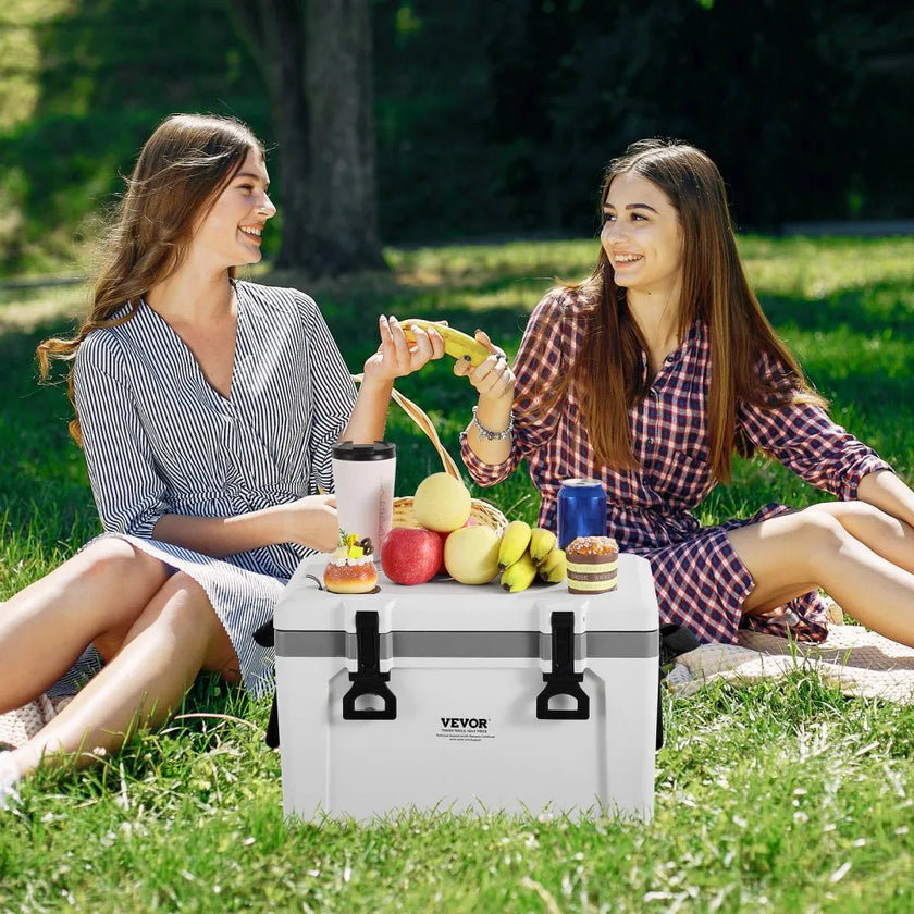 VEVOR Portable Cooler 26 QT Insulated Cooler 38 Can Capacity with Handles Strap