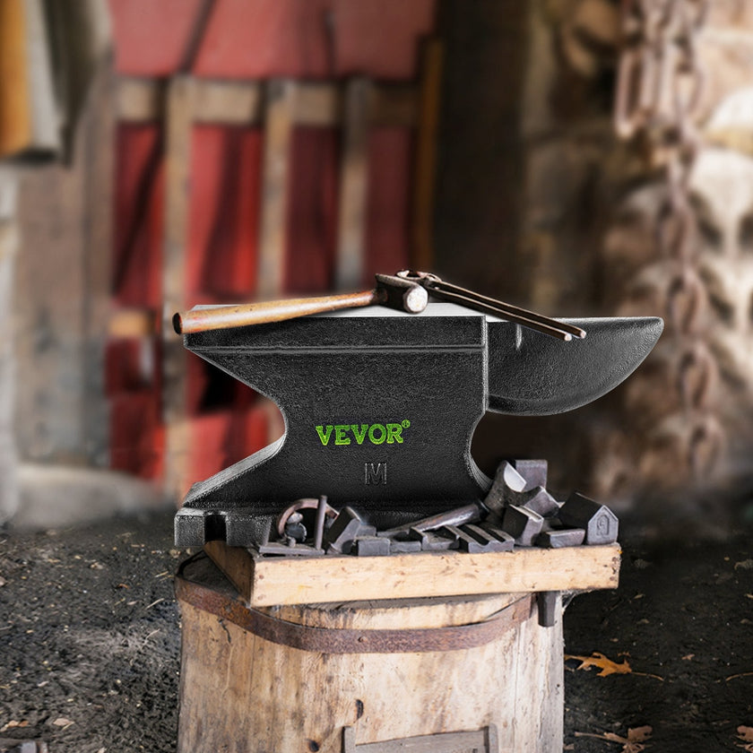VEVOR Cast Iron Anvil, 100 Lbs(45kg)Single Horn Anvil with 10.4 x 5 in Countertop and Stable Base, High Hardness Rugged Round Horn Anvil Blacksmith, for Bending, Shaping, Twisting