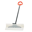 VEVOR Snow Pusher Shovel, 24 in Wide Outdoor Snowplow Shovel with Ergonomic Grip, HDPE Plastic Blade, Winter Shovels with Segmented Handle, Portable Snow Removal Tool for Driveway Garden Camping