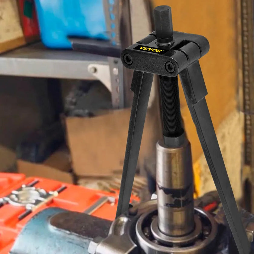 VEVOR Lower Bearing Carrier Puller, Compatible with Yamaha, Johnson, Evinrude, Honda, Mercury, Robust Steel Marine Lower Bearing Puller with Adjustable Arms, Works for Lower Carrier Bearing Removing