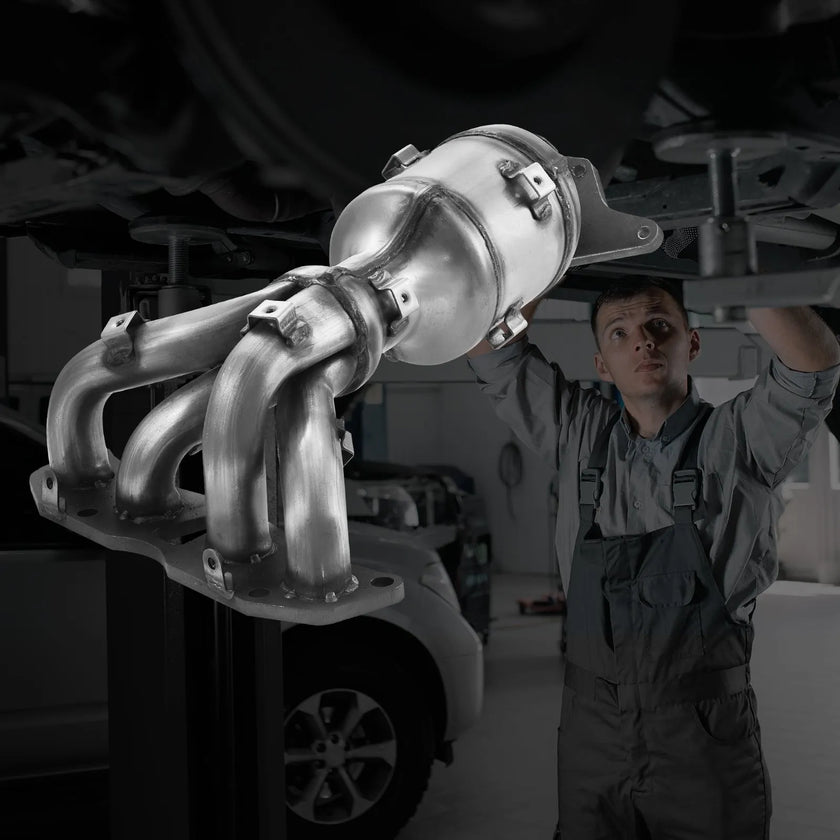 VEVOR Catalytic Converter Compatible with Nissan Altima 2007-2013 2.5L Front