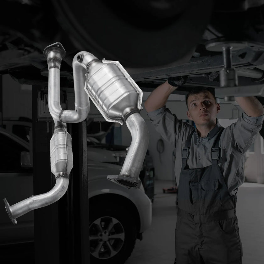 VEVOR Catalytic Converter Compatible with Cadillac Chevy GMC 4.3L V6 4.8L/5.3L