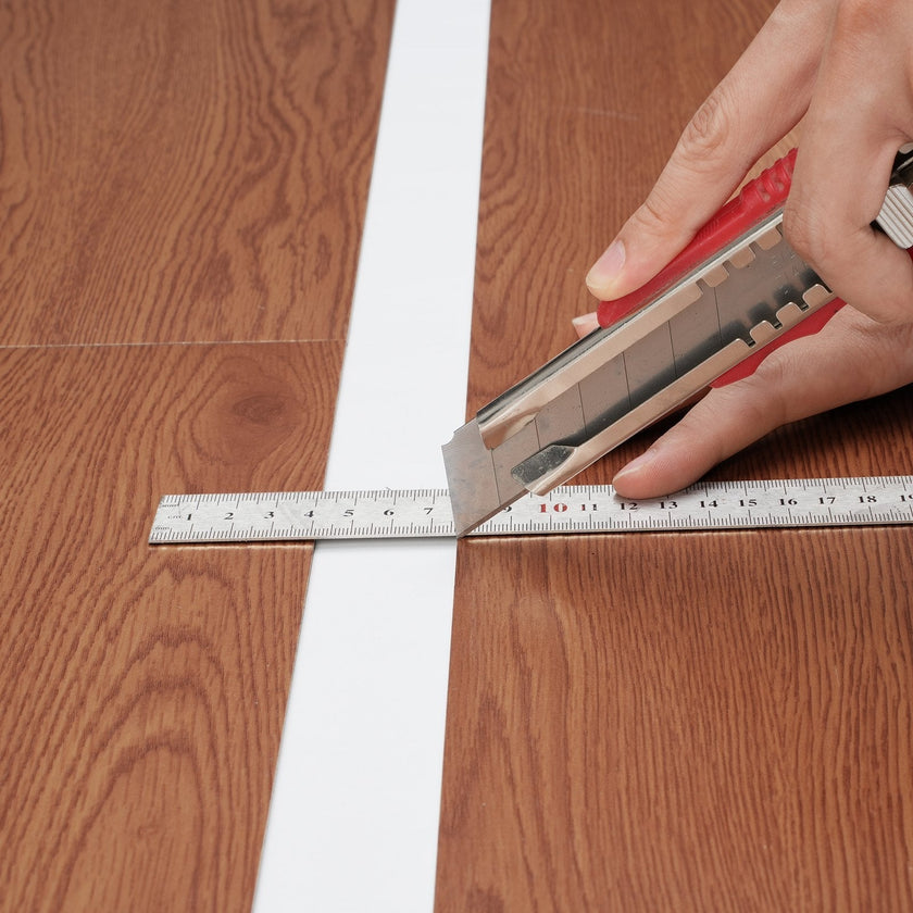 VEVOR Self Adhesive Vinyl Floor Tiles 36 x 6 inch, 36 Tiles 2.5mm Thick Peel & Stick, Deep Brown Wood Grain DIY Flooring for Kitchen, Dining Room, Bedrooms & Bathrooms, Easy for Home Decor