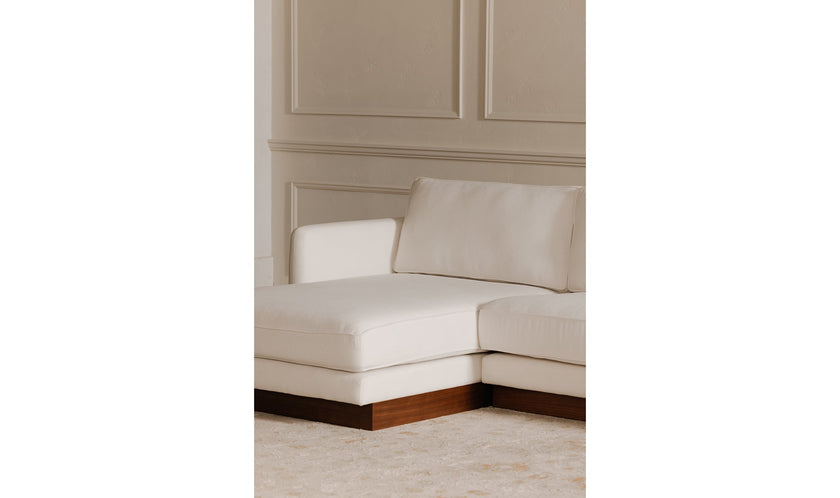 Villa Francisca Sectional