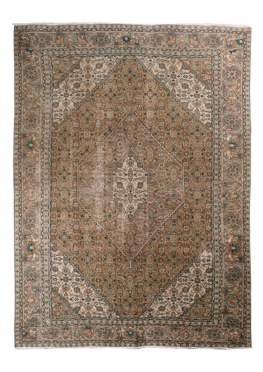 Vintage Ardabil Rug | 6' 11