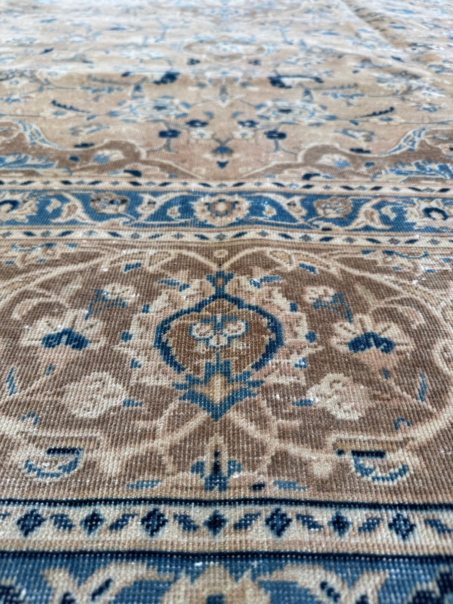 Vintage Kashan Rug | 7' 10