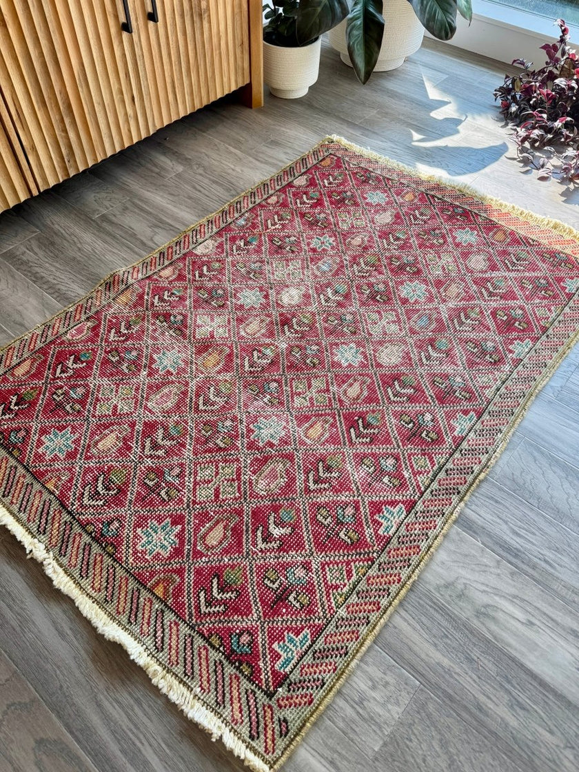 Vintage Tabriz Rug | 3' 1