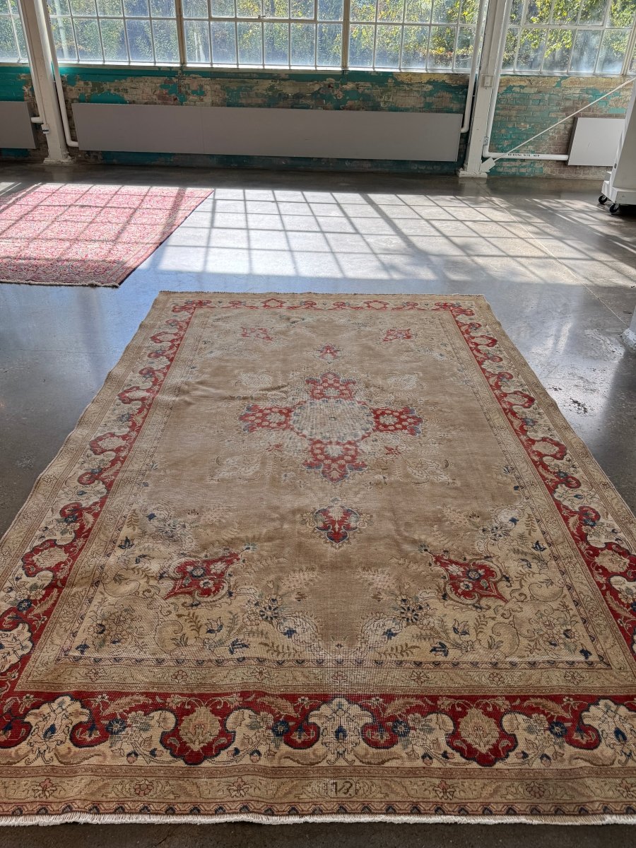 Vintage Tabriz Rug | 7' 5