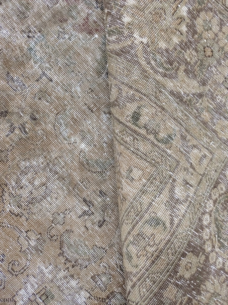 Vintnge Tabriz Rug |  9' 2