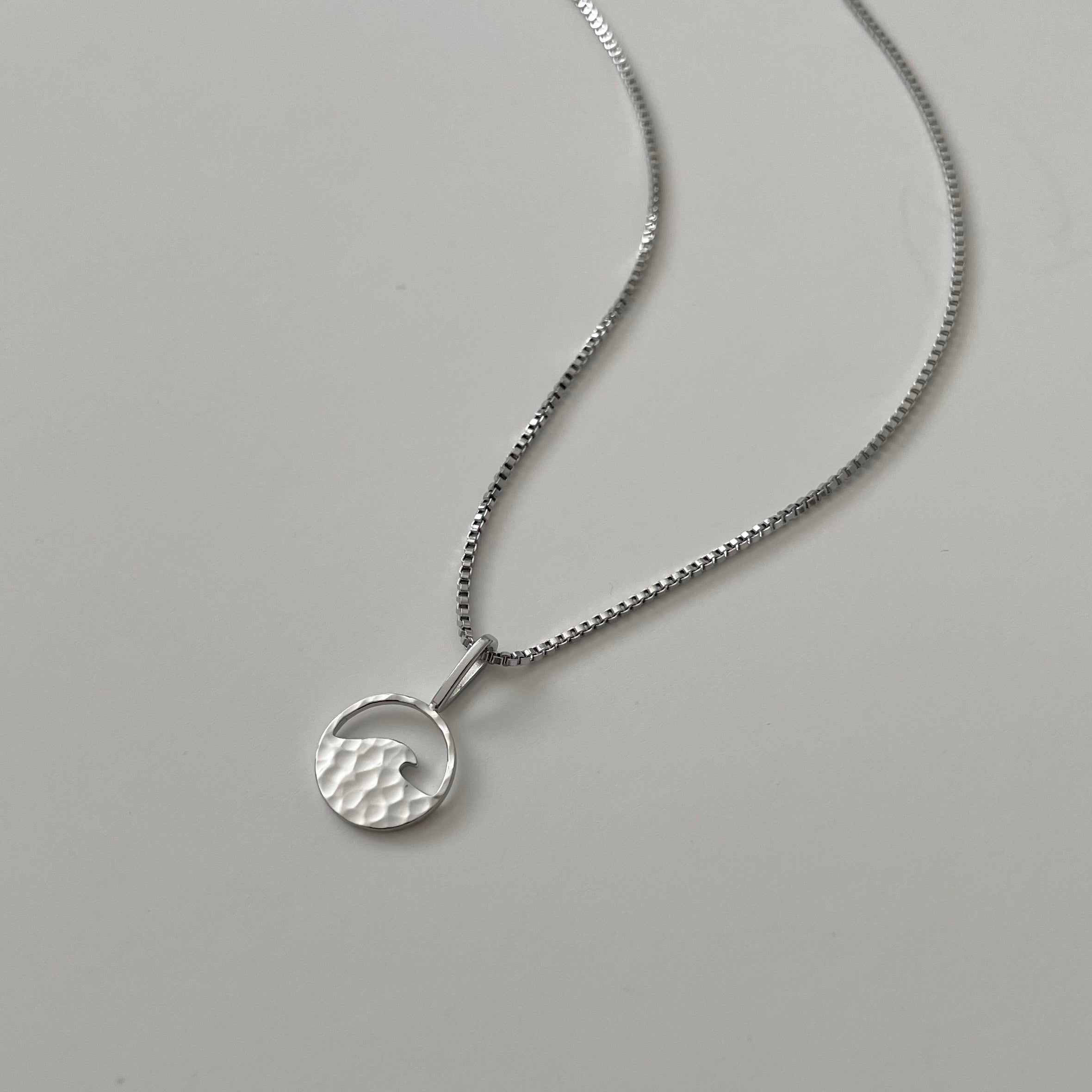 Wave Necklace- Silver