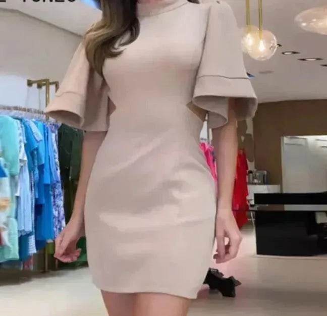 Women's Solid Color Round Neck Slim Fit Dress