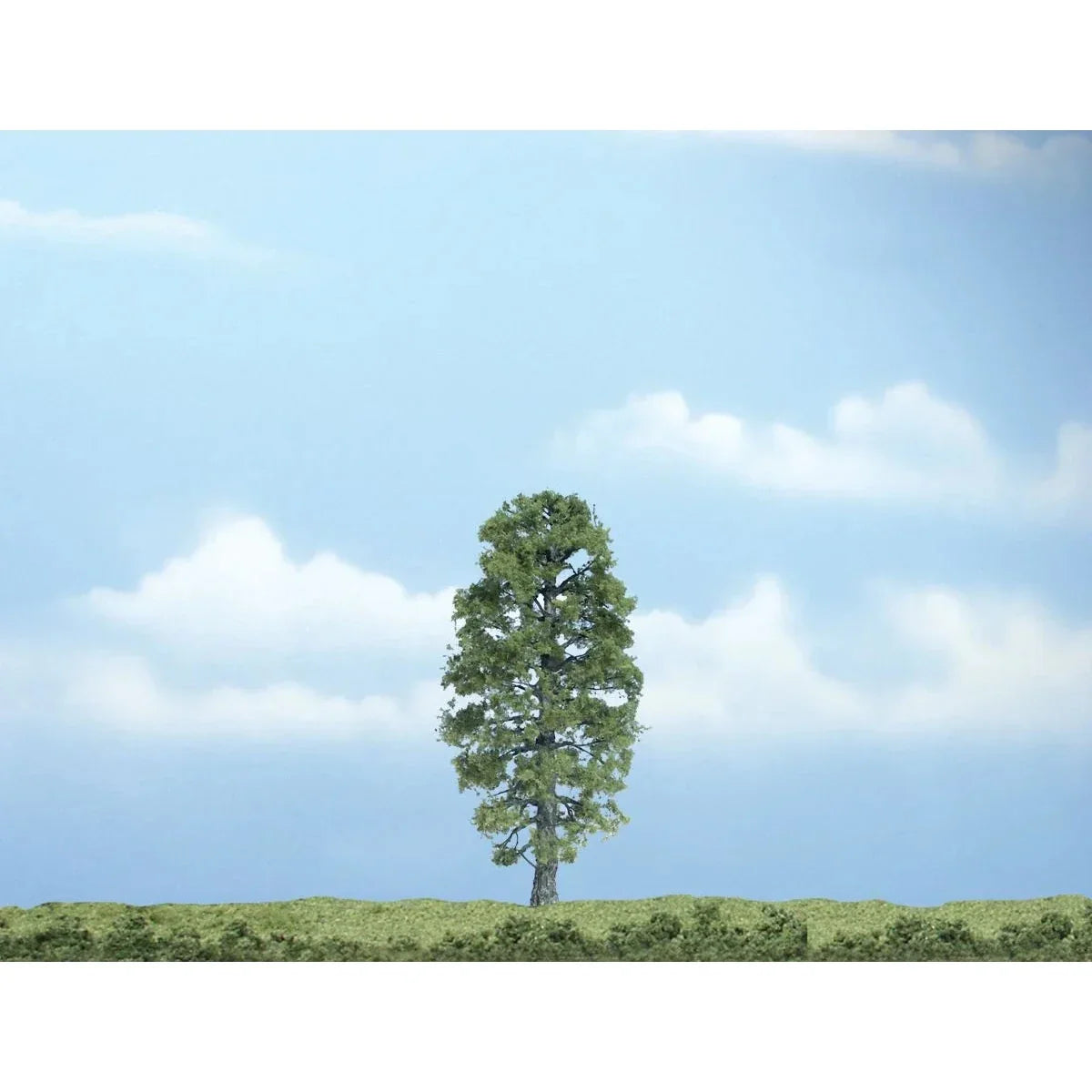 Woodland Scenics Ready Made Premium Trees Deciduous Basswood 4-1/2