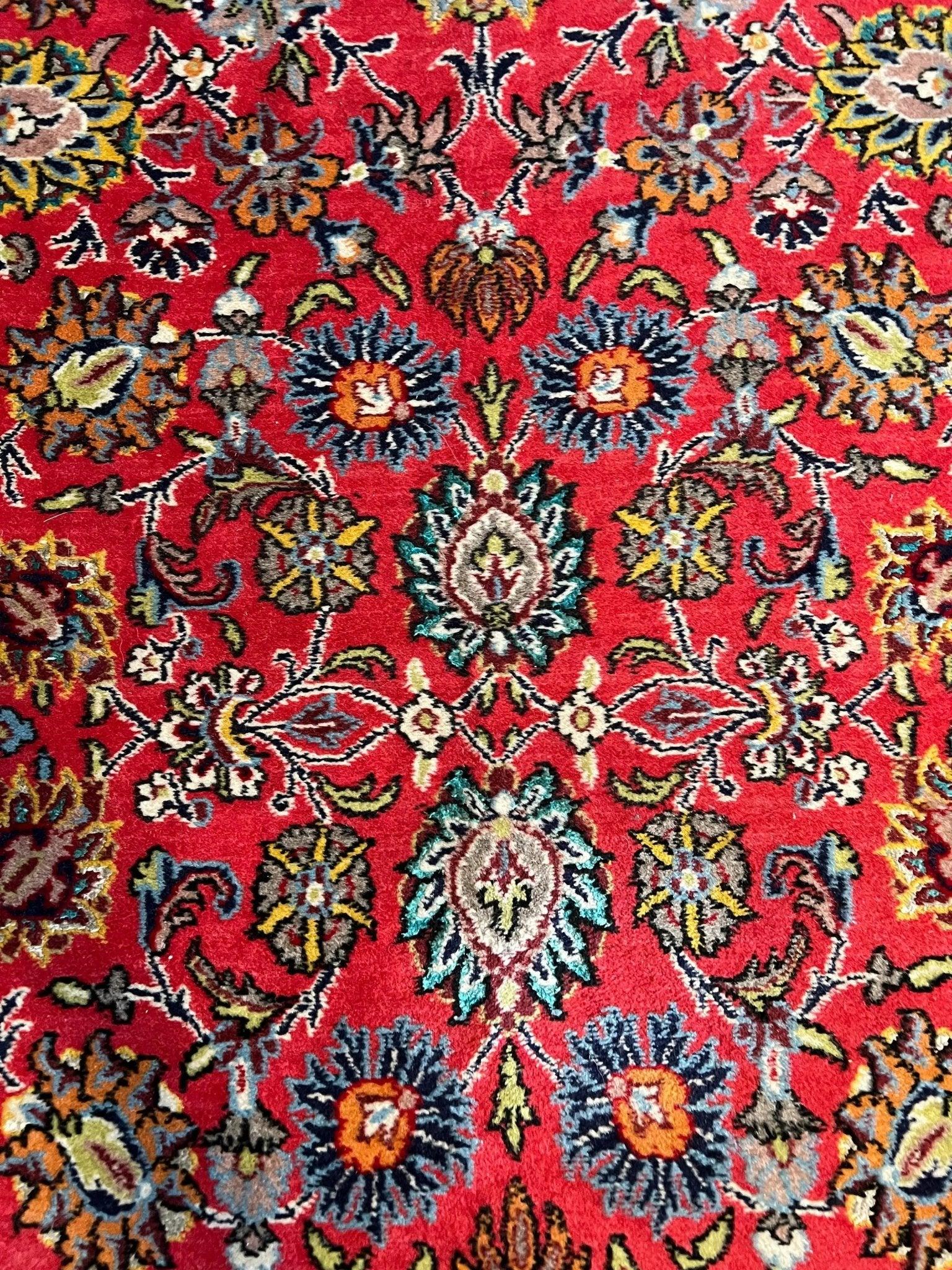 Wool and silk Qum rug|6’7”x4’6”