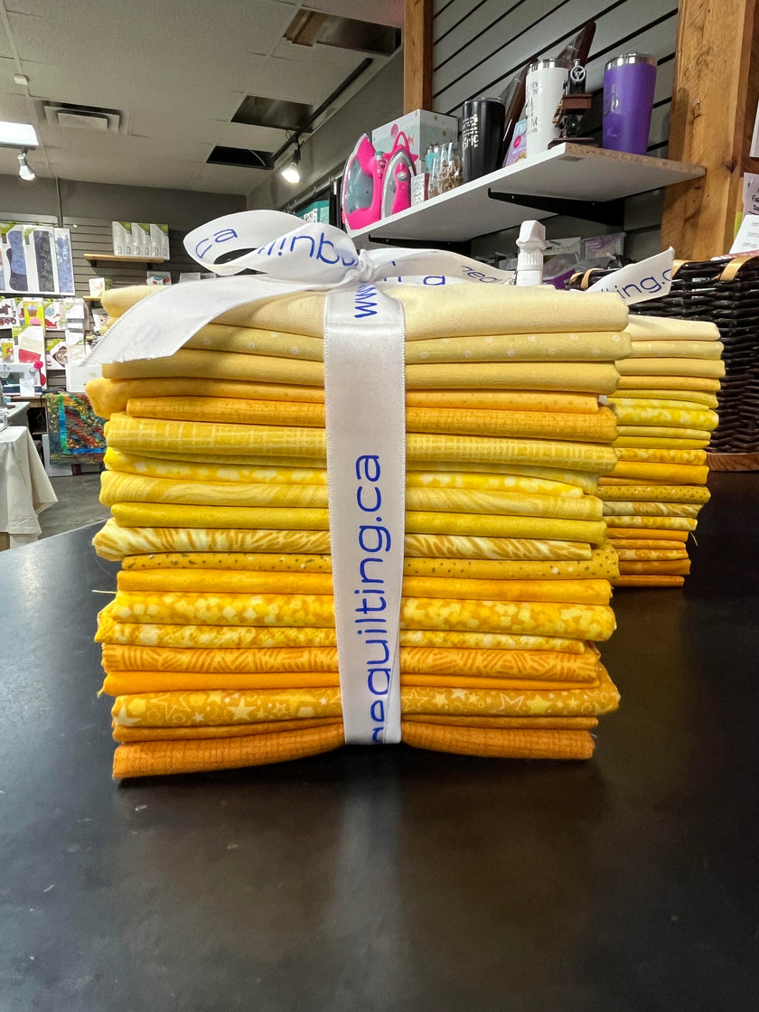 Fat Quarter Bundle Assorted 20 pcs.