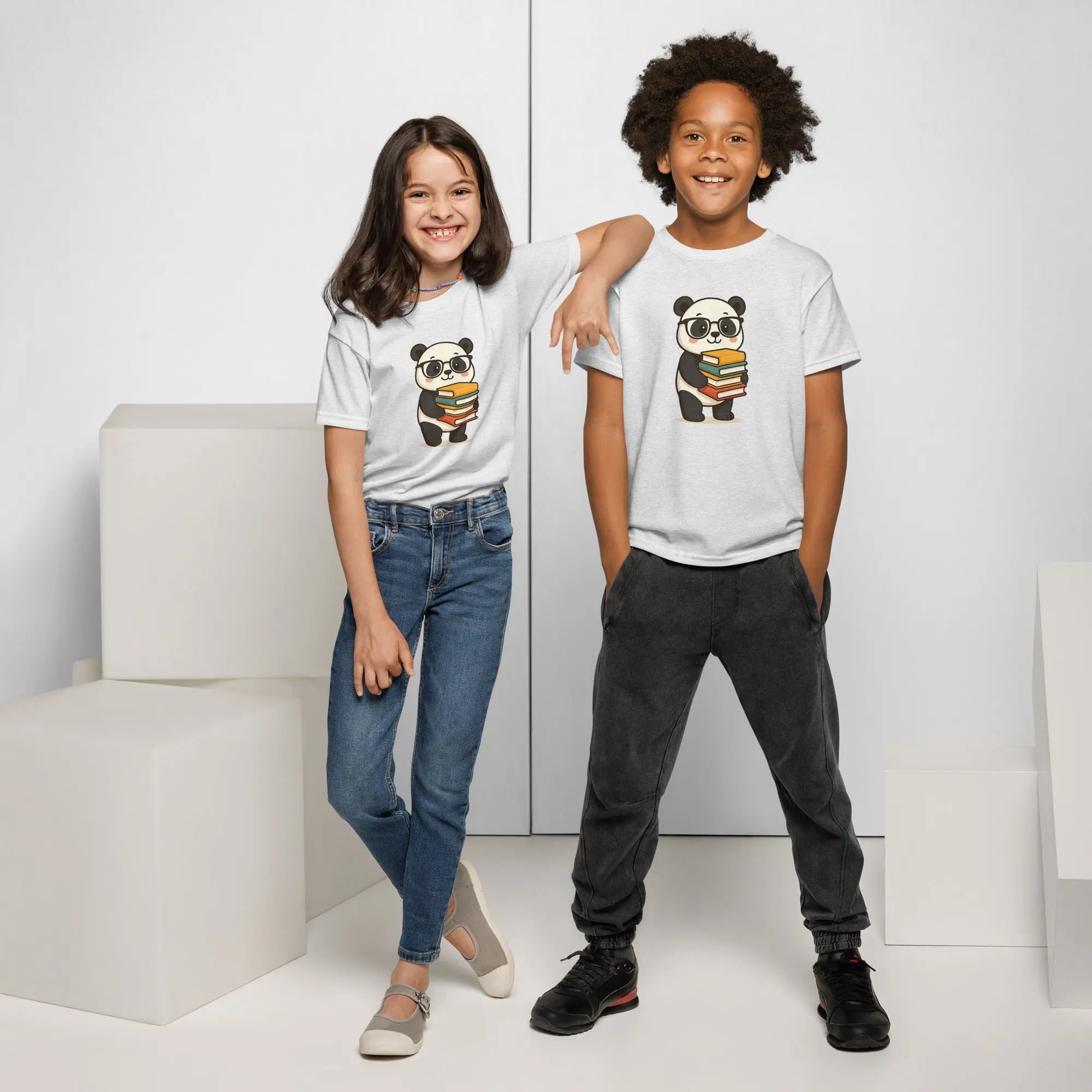 Paper peace Youth t-shirt - Panda with a stack of textbooks
